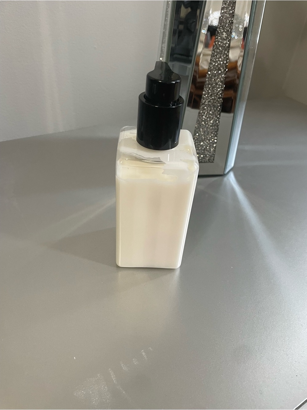 Jo Malone Cream Lotion with Black Pump. You will get compliments. - Picture 7 of 7